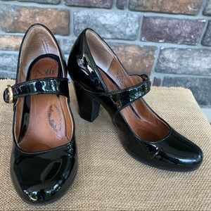 🖤SOFFT MIRANDA PATENT MARY JANE sz7🖤